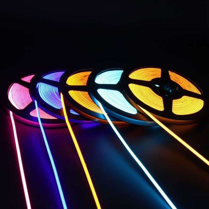 3000K 16.4Ft適用範囲が広いLEDの穂軸ライトDC 24Vは変更RGBW 840の破片を着色する