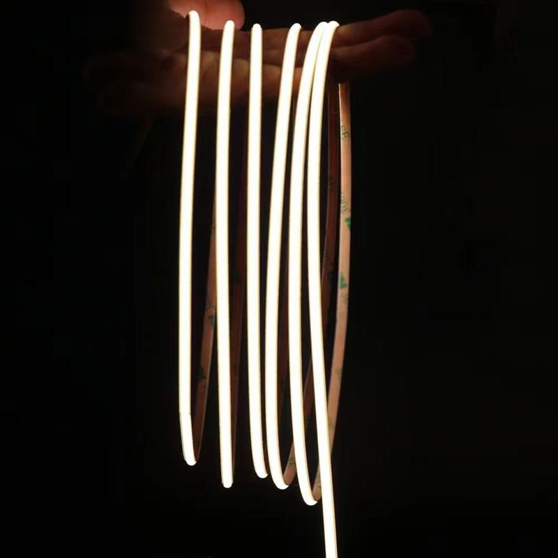 DC 24V LEDの穂軸ライト側面の上の出るCCT Dimmable 560Chips/M 16.4FT