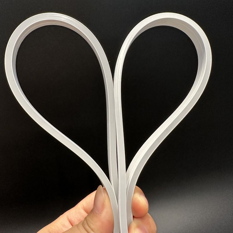 屋内及び屋外B2Bのバイヤーのための適用範囲が広いCuttable 120° 0410 12Wネオン照明